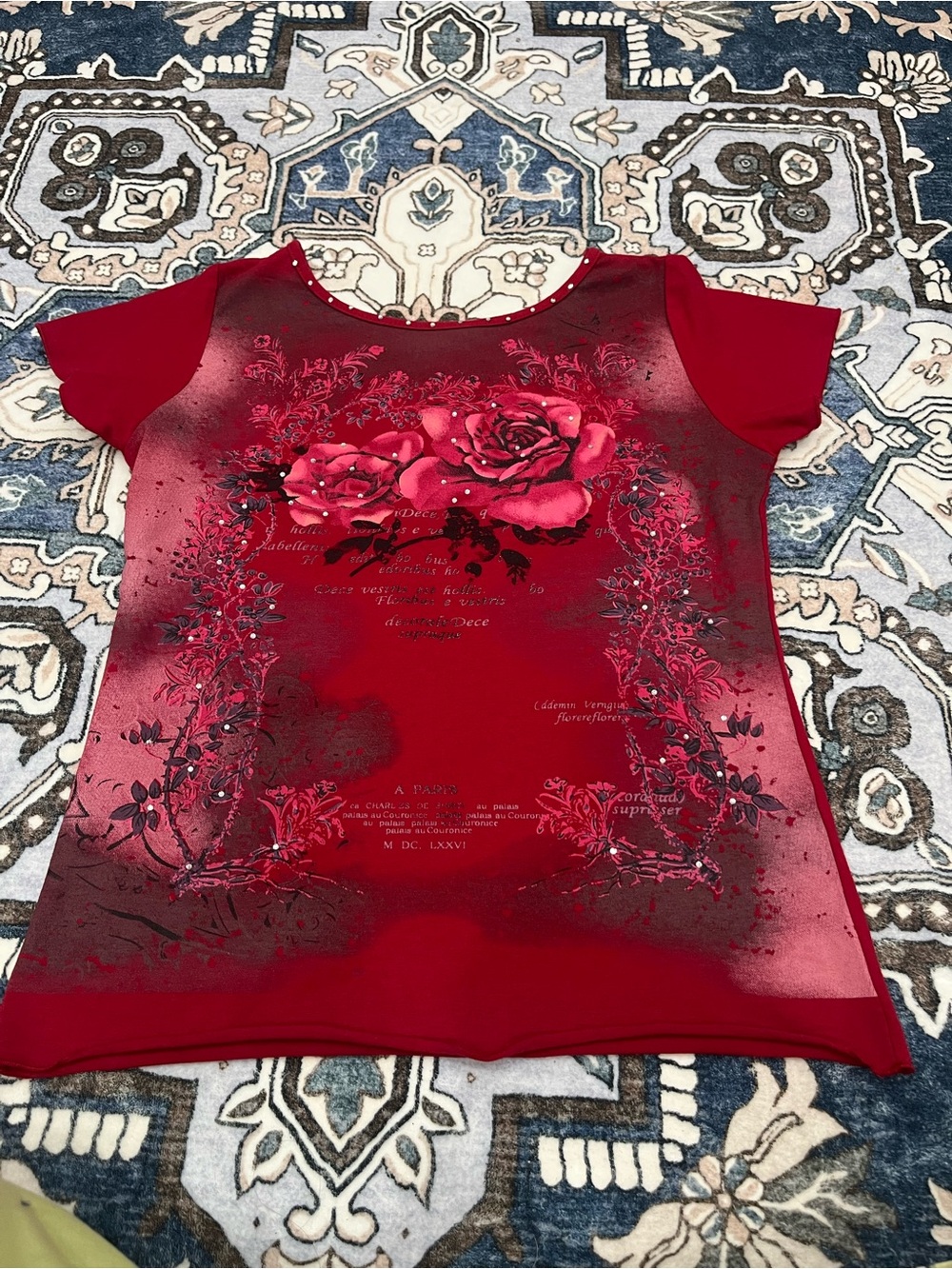 Women's Red Floral Short-Sleeve Top